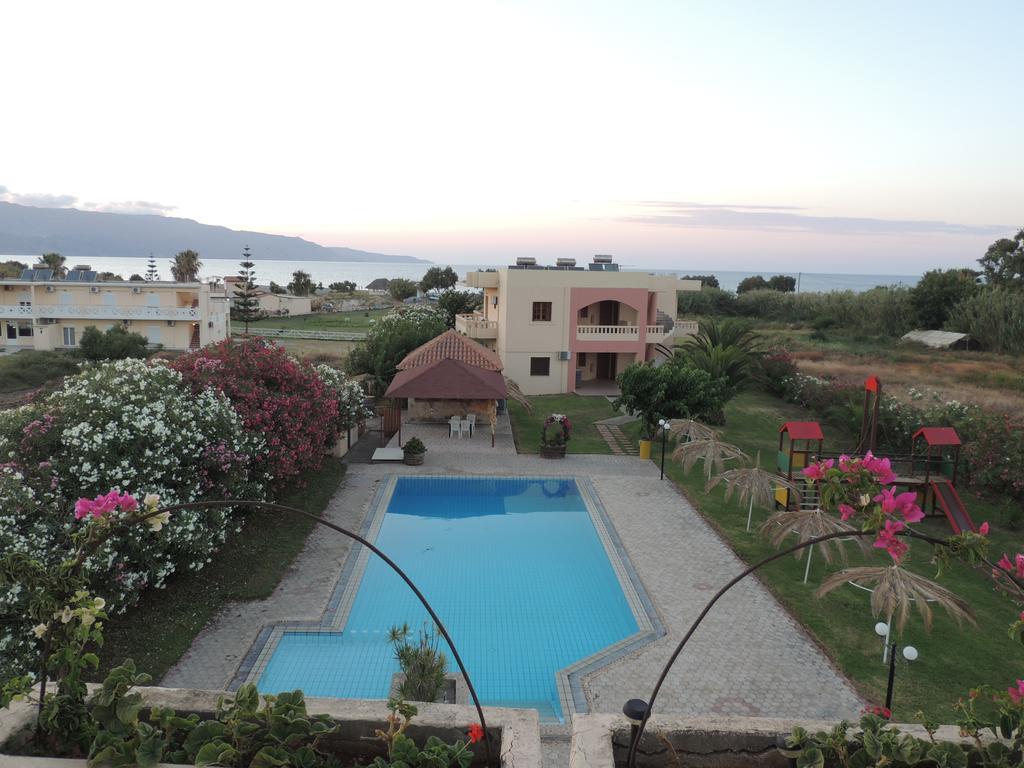 Villa Rita Apartments A Tavronitis  Exterior photo