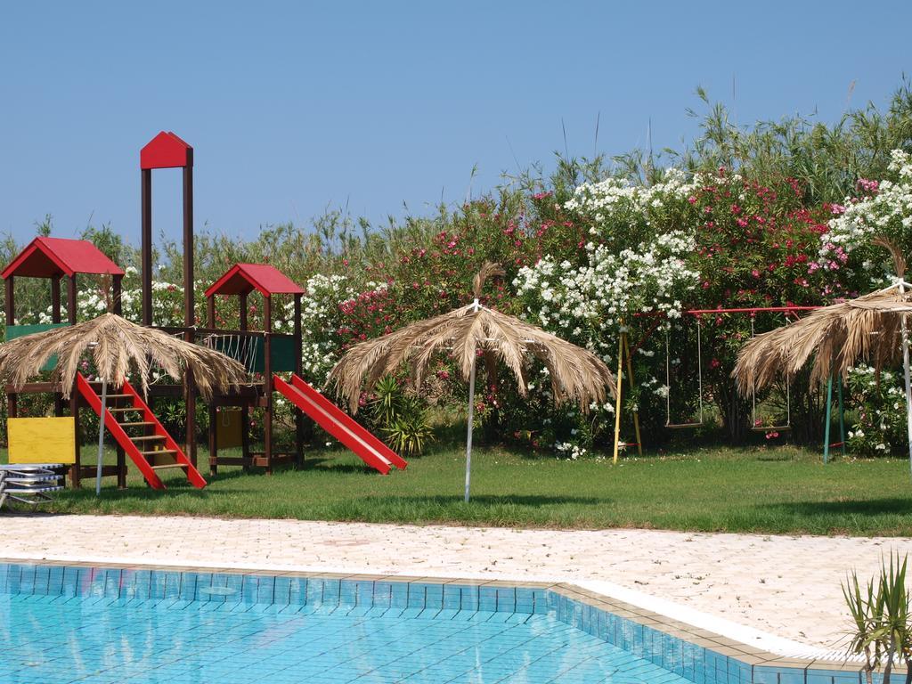 Villa Rita Apartments A Tavronitis  Exterior photo