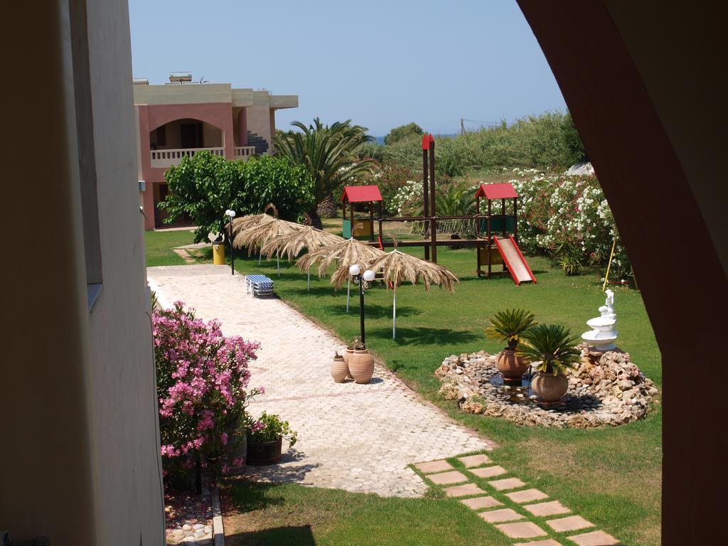 Villa Rita Apartments A Tavronitis  Exterior photo