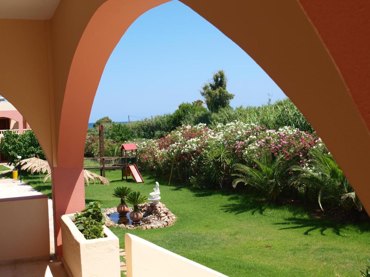 Villa Rita Apartments A Tavronitis  Exterior photo